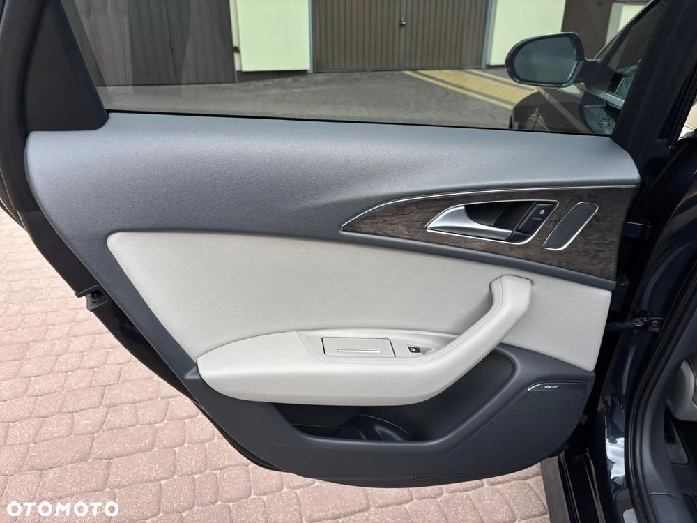 Audi A6 - 13