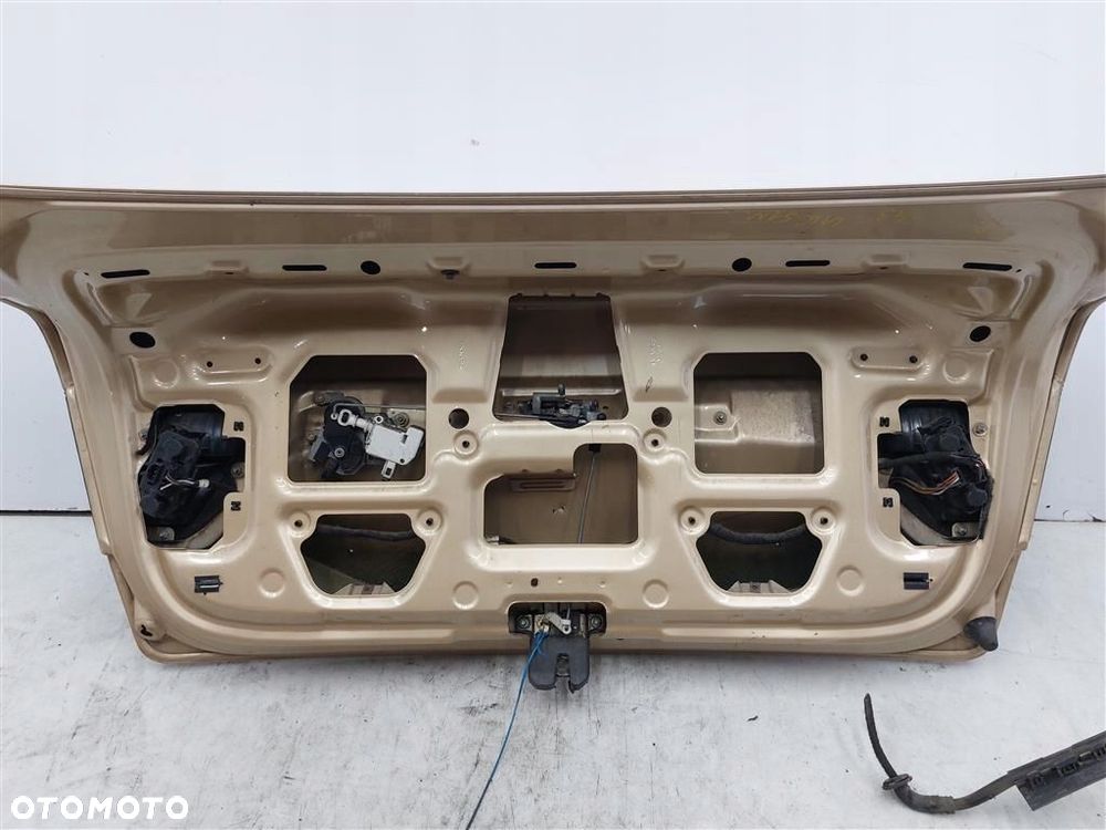 Klapa tył tylna BAGAŻNIKA Seat Toledo II SEDAN 1999-2004 Złoty S1N - 9