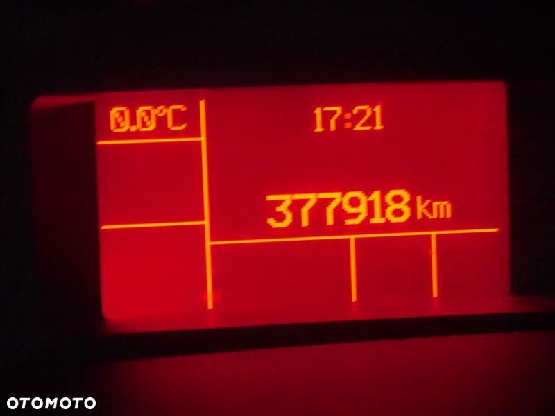 Iveco Daily 70C18HA8P - 25