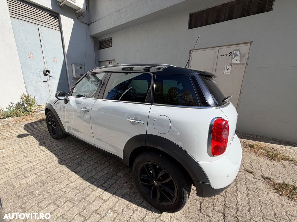 Mini Countryman - 3