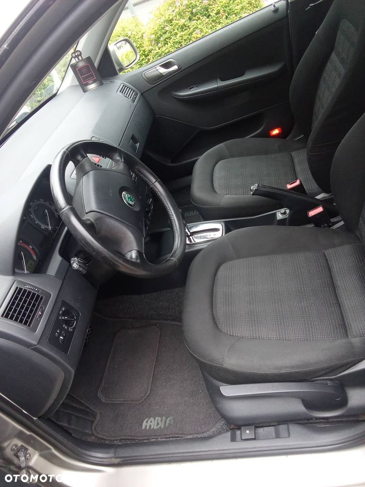 Skoda Fabia 1.4 16V Comfort - 3