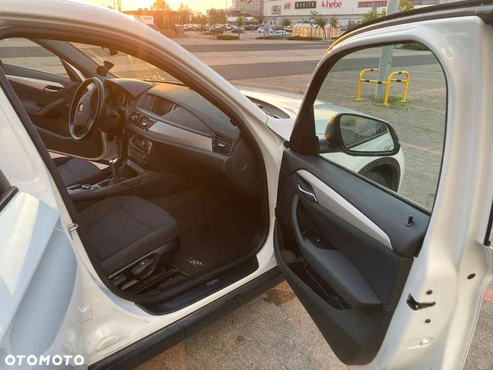BMW X1 sDrive18d - 15