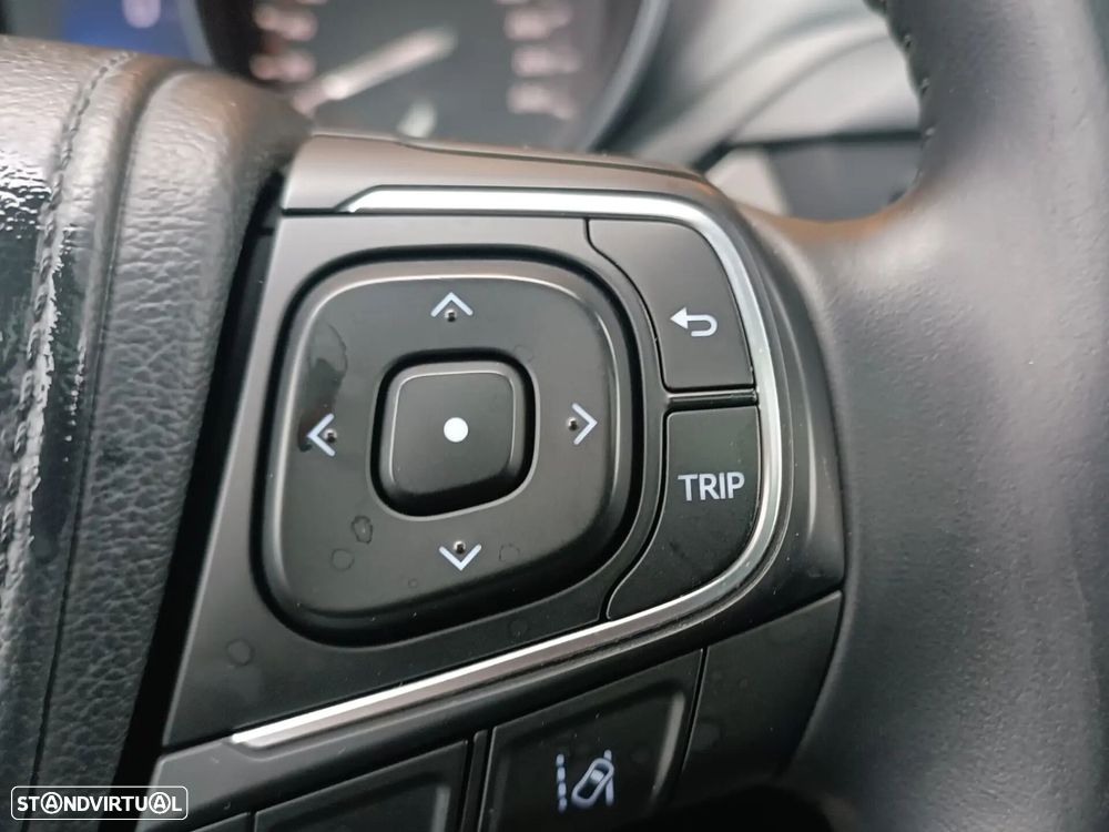 Toyota Avensis Touring Sports 2.0 D-4D Exclusive+GPS - 11