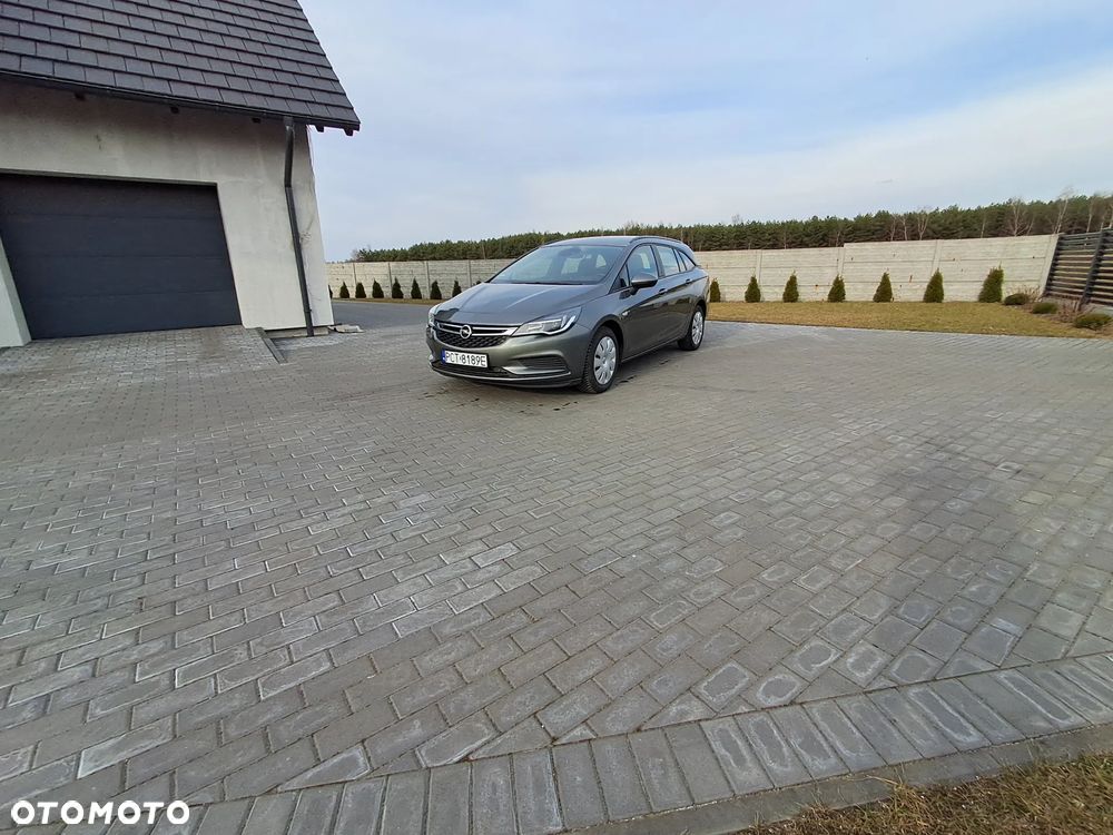 Opel Astra 1.6 CDTI Enjoy - 33