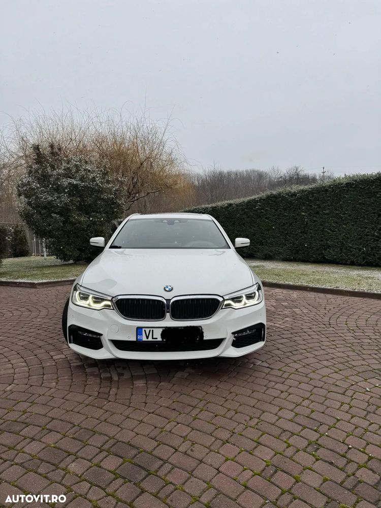 BMW Seria 5 530i xDrive Aut. Sport Line - 4