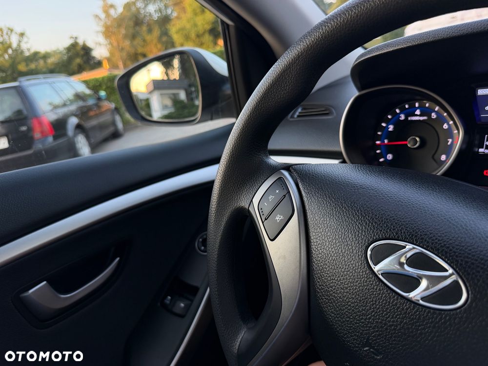 Hyundai i30 1.4 Fifa World Cup Edition - 10