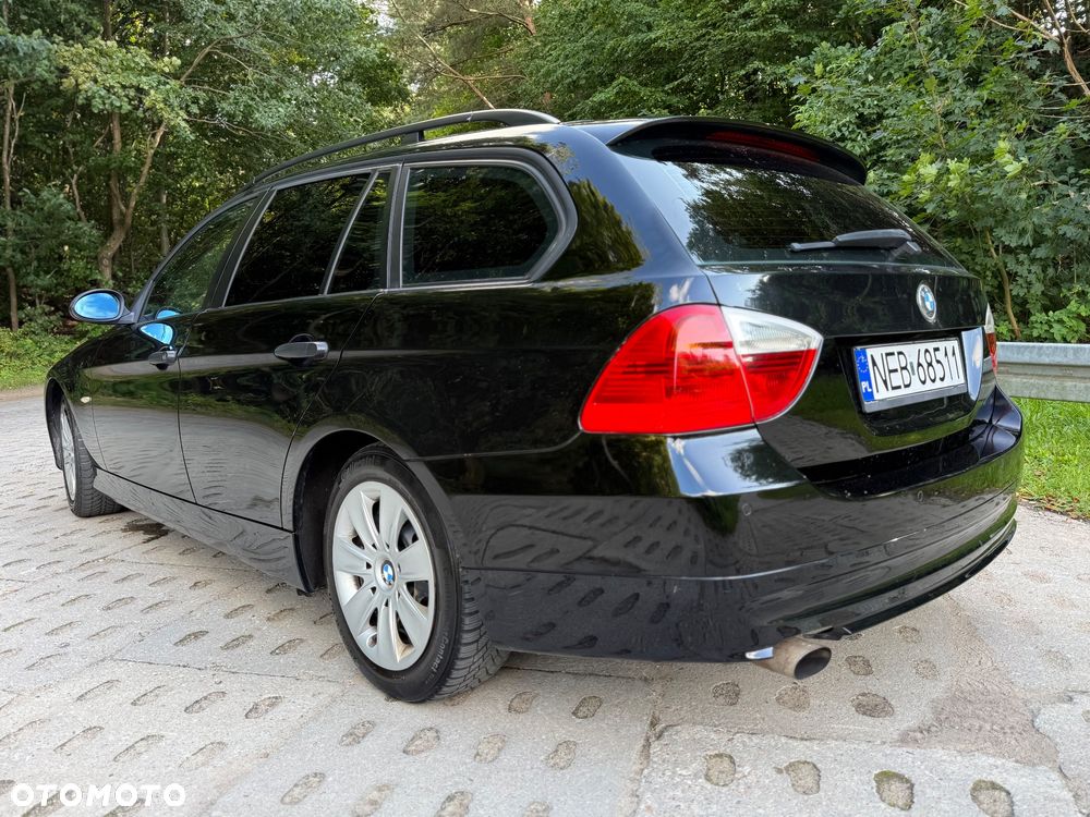 BMW Seria 3 - 24