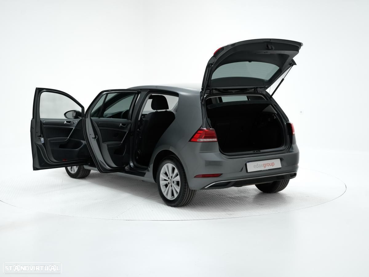 VW Golf 1.6 TDI Confortline - 5