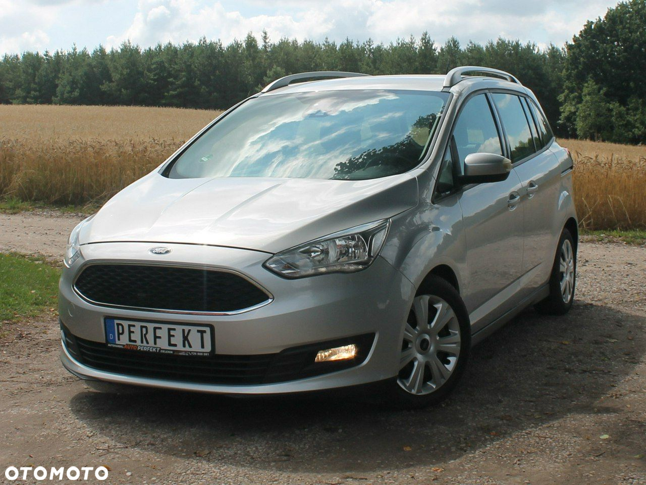 Ford Grand C-MAX - 3