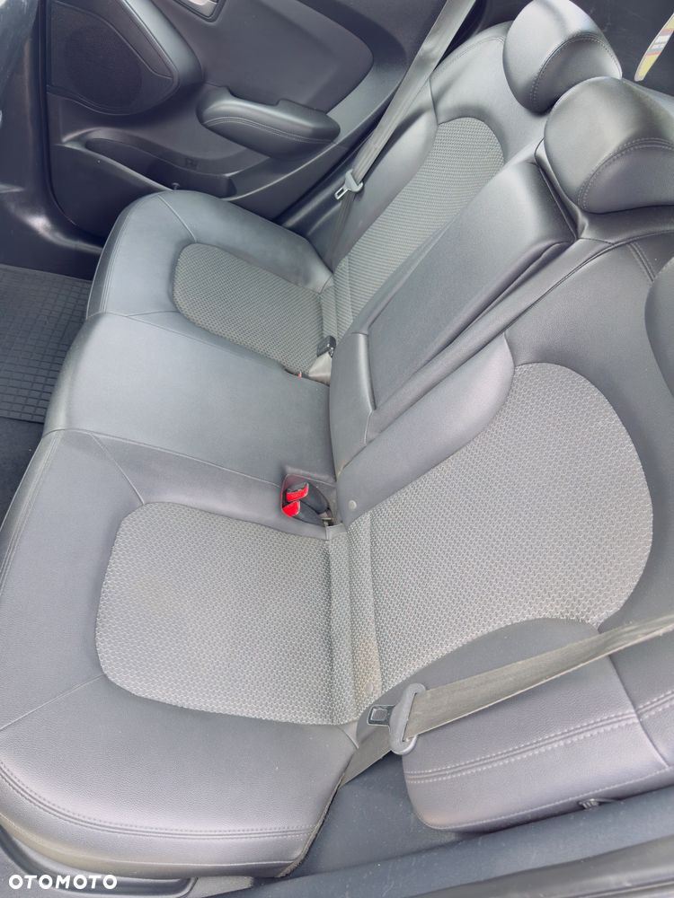 Hyundai ix35 2.0 CRDi 2WD Comfort - 12