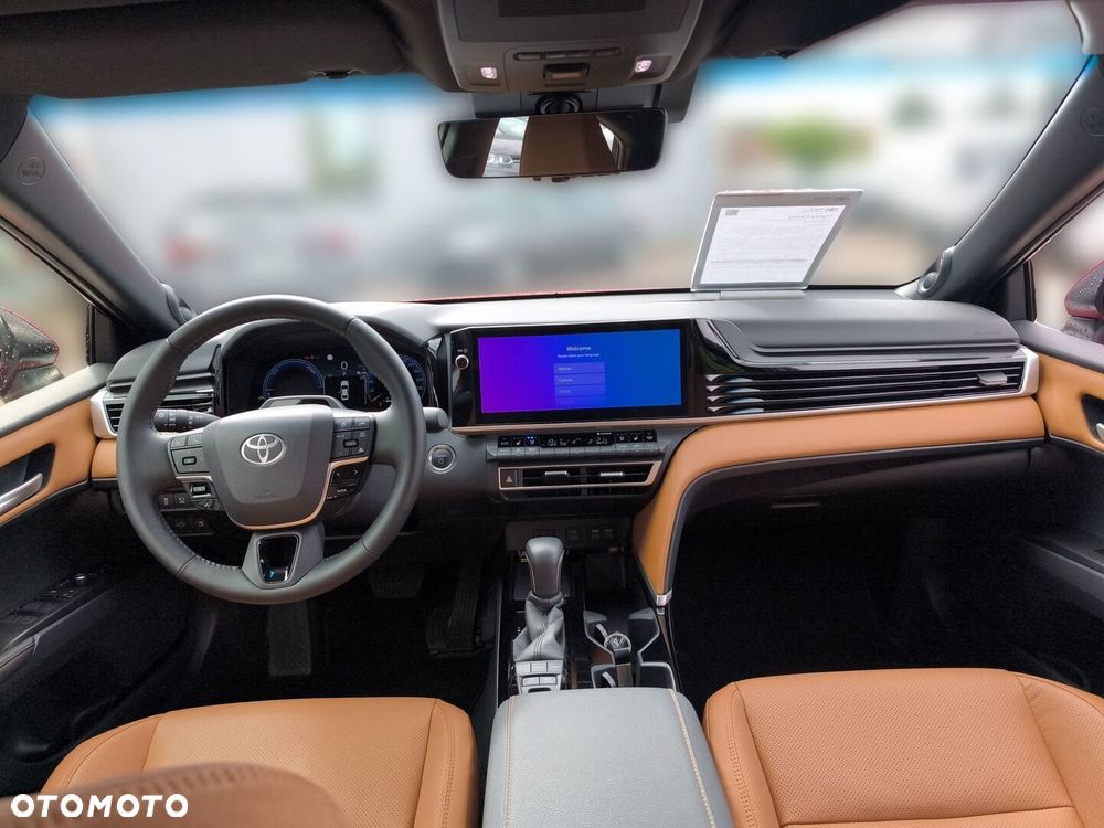 Toyota Camry - 15