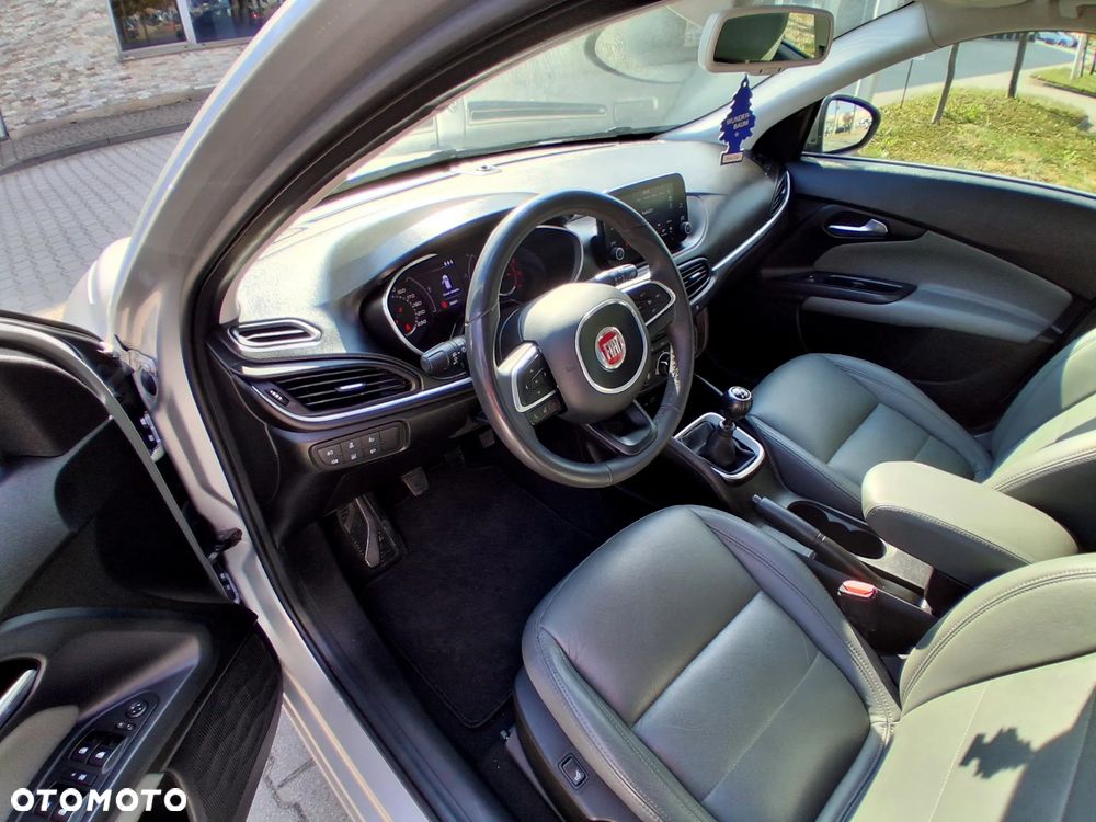 Fiat Tipo 1.6 MultiJet Mirror - 15