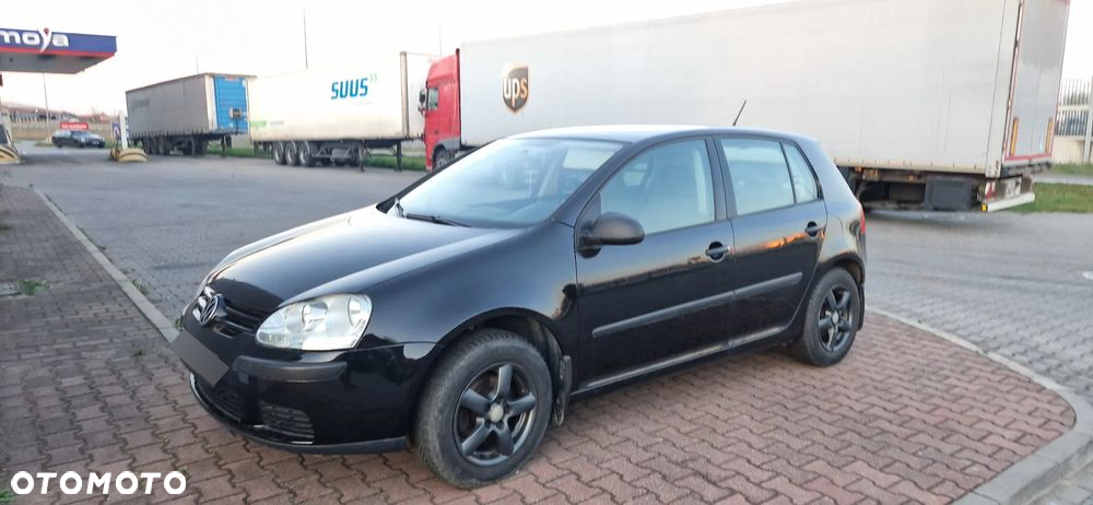 Volkswagen Golf - 8