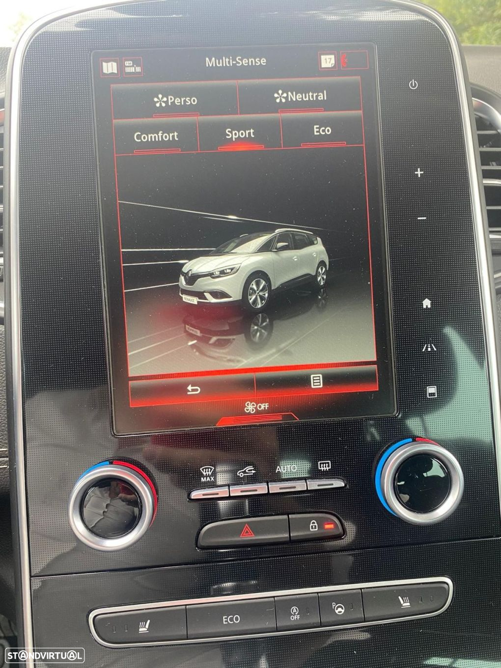 Renault Grand Scénic 1.5 dCi Bose Edition EDC SS - 17