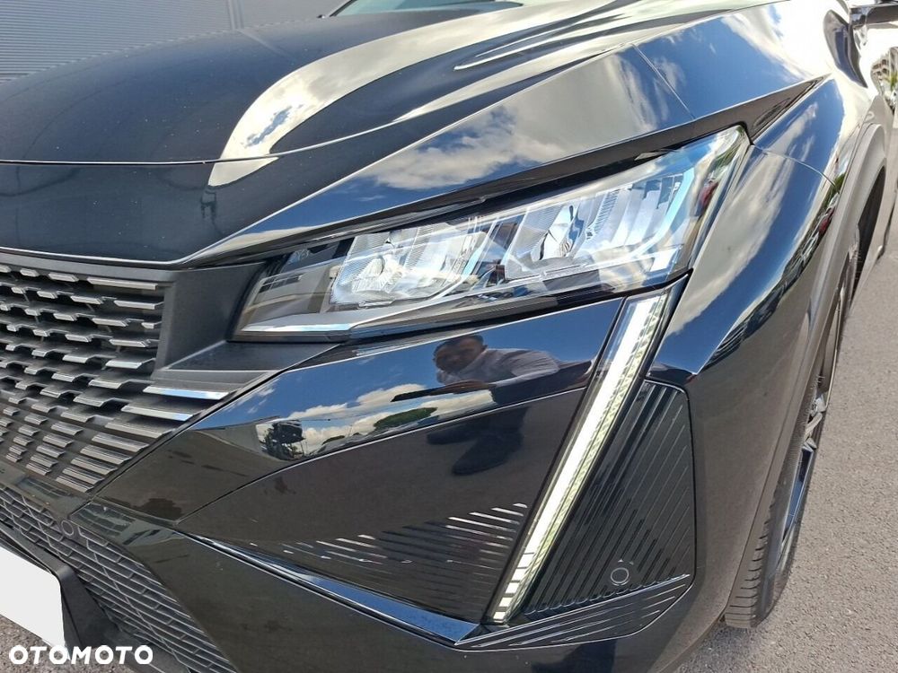 Peugeot 408 - 13