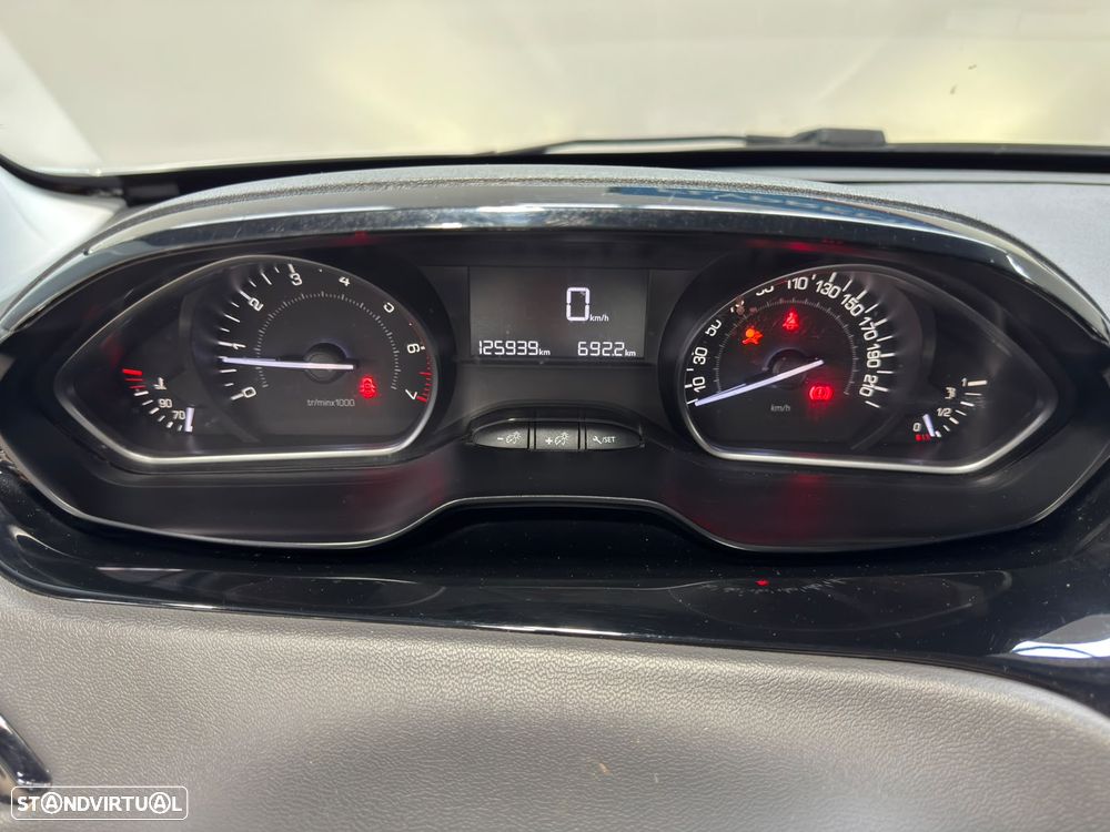 Peugeot 208 1.2 VTi Active - 14