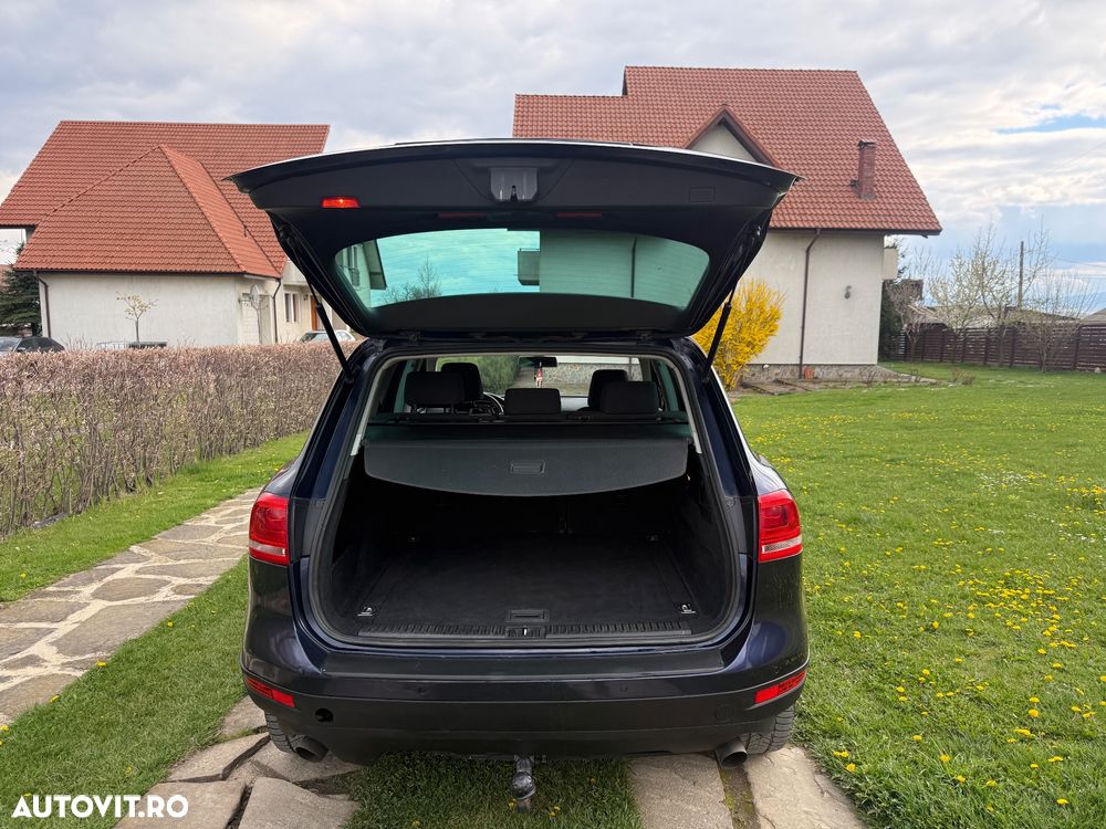 Volkswagen Touareg 3.0 V6 TDI BMT - 17