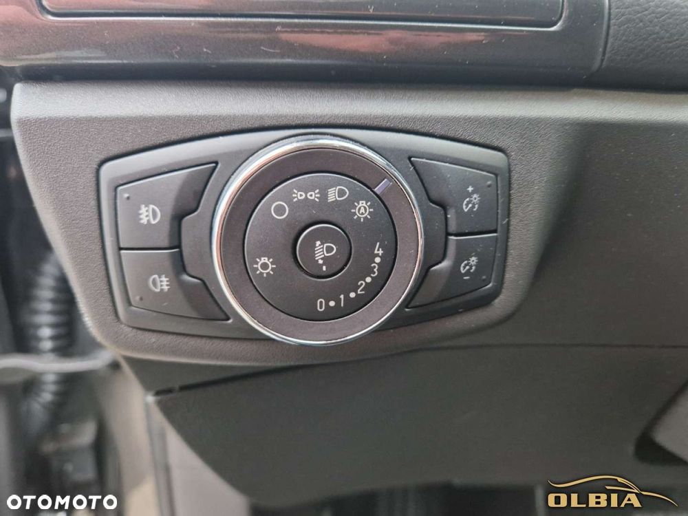 Ford Mondeo - 31