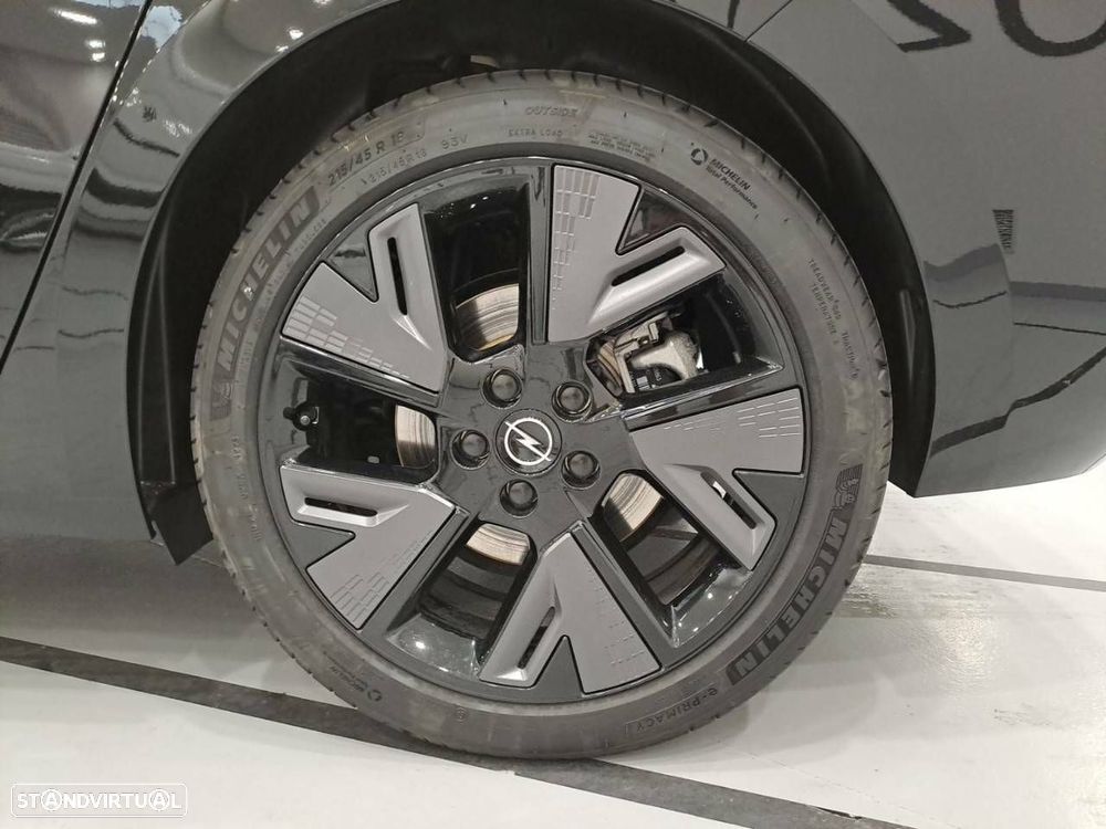 Opel Astra 54 kWh GS - 11