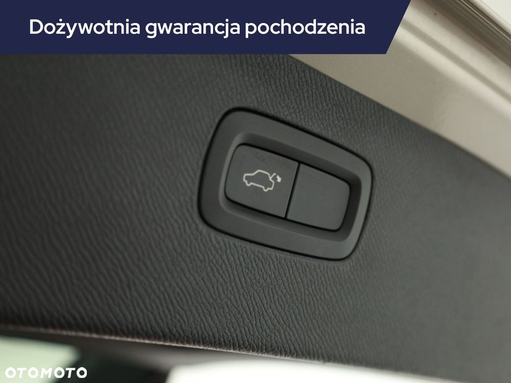 Volvo XC 90 - 17