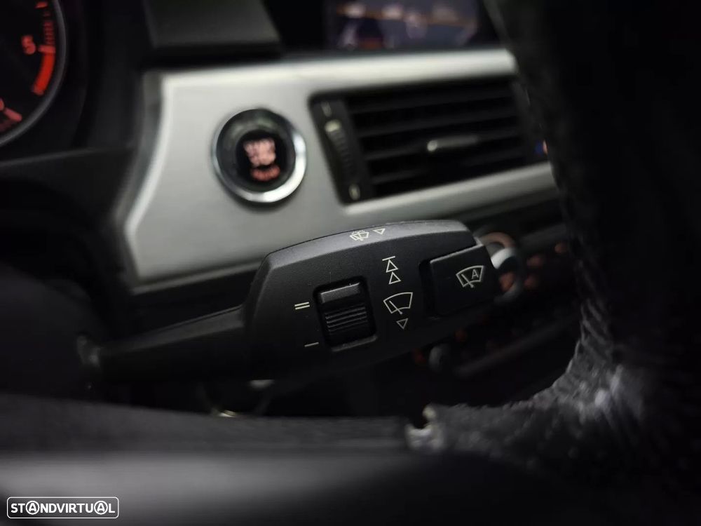 BMW 320 d DPF Aut. M Sport Edition - 28