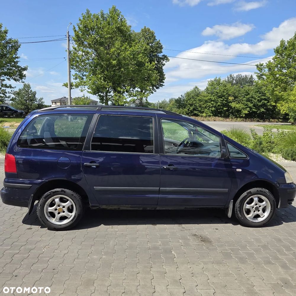 Volkswagen Sharan 1.9 TDI Basis - 8