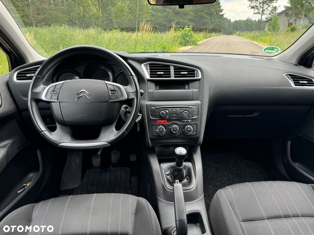 Citroën C4 VTi 120 Attraction - 8