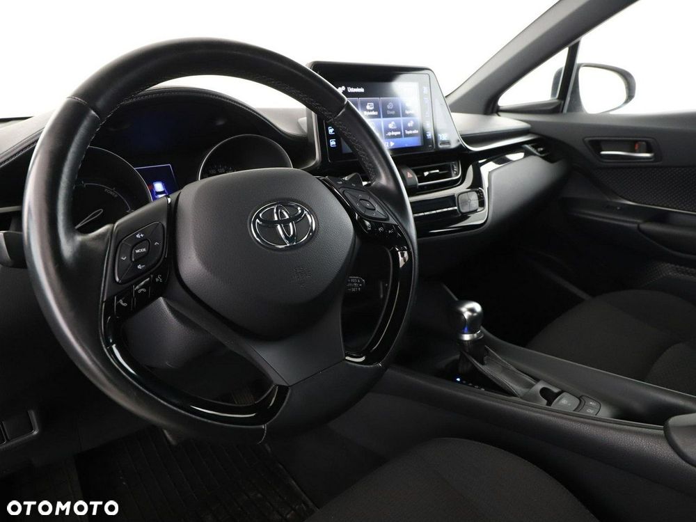 Toyota C-HR Flow - 15