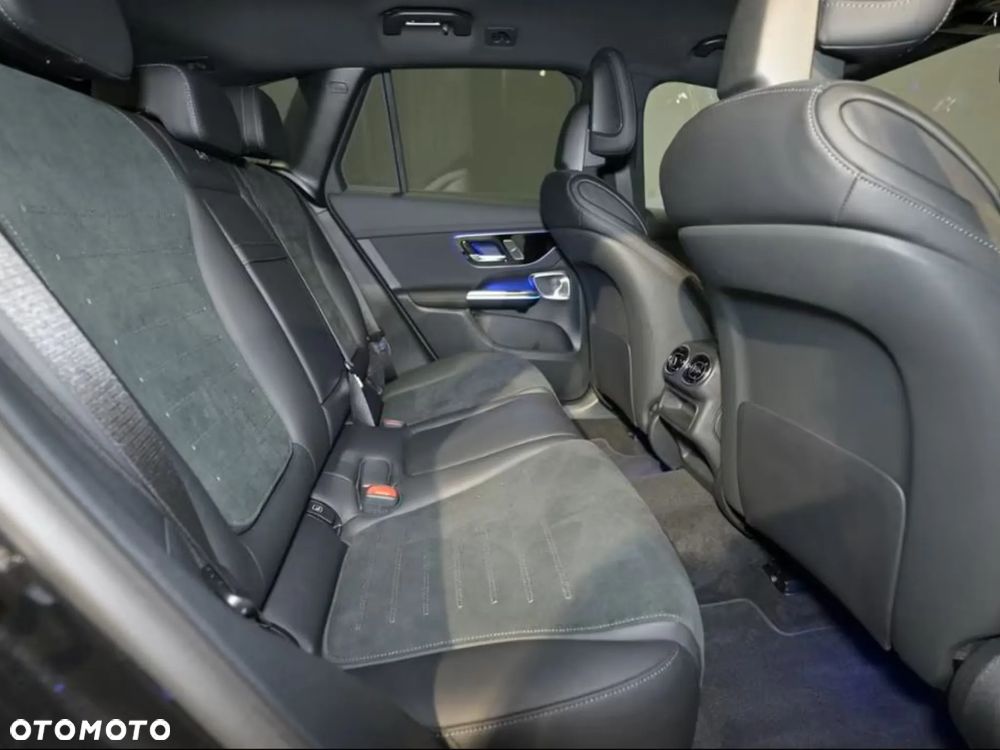 Mercedes-Benz GLC 200 d mHEV 4-Matic AMG Line - 25