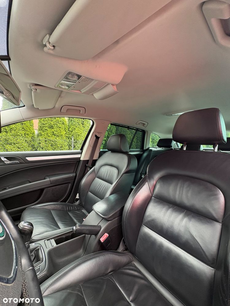 Skoda Superb 2.0 TDI Platinum - 6