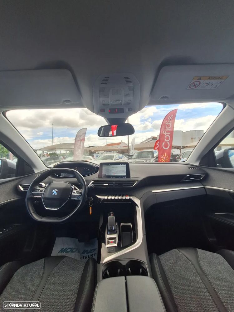 Peugeot 3008 1.5 BlueHDi Allure EAT8 - 8