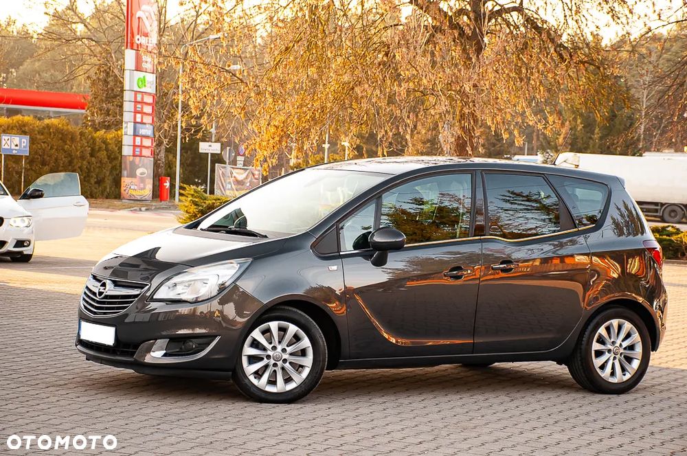 Opel Meriva 1.6 CDTI Design Edition S&S - 10