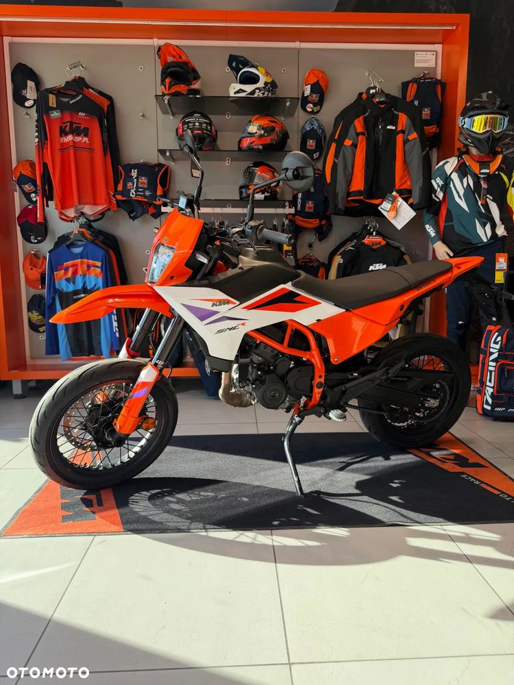 KTM SMC 390