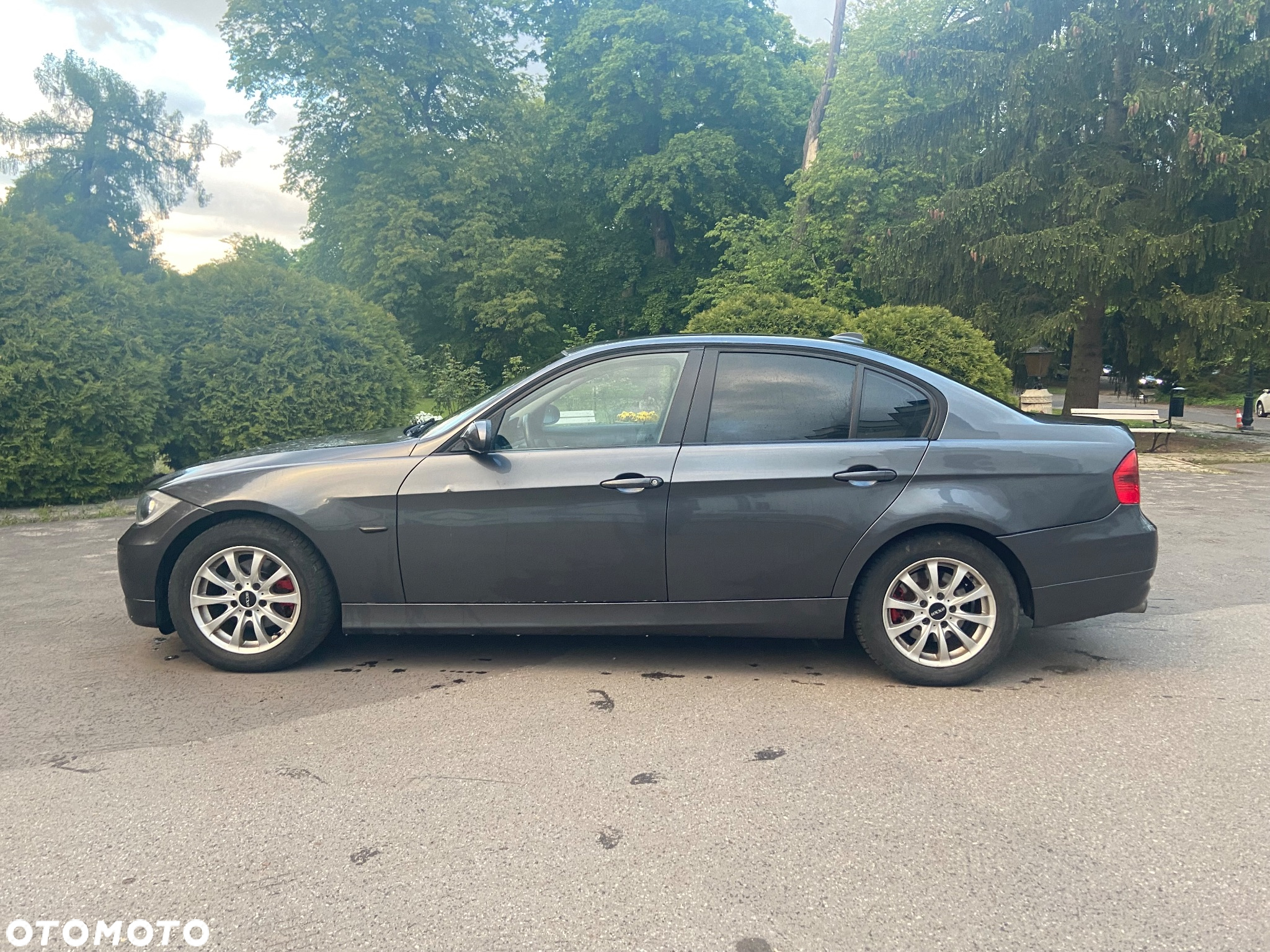 BMW Seria 3 320i - 5