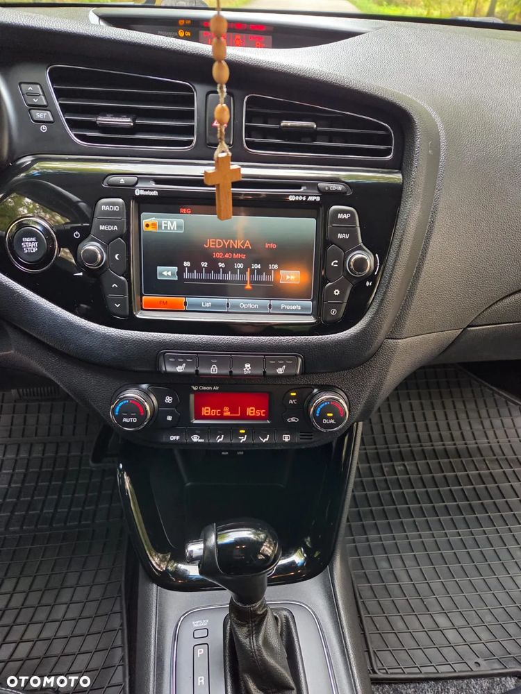Kia Ceed 1.6 GDI SW DCT Platinum Edition - 26