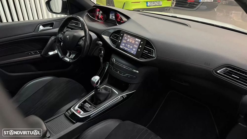 Peugeot 308 SW 2.0 BlueHDi GT Line - 30