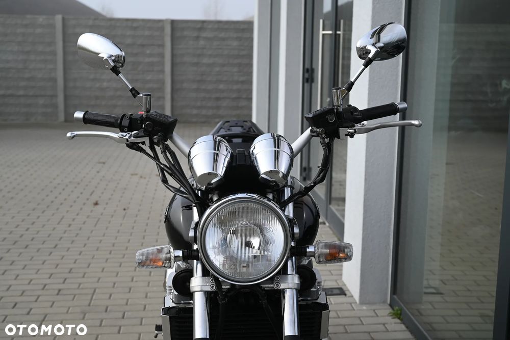 Yamaha XJR - 39