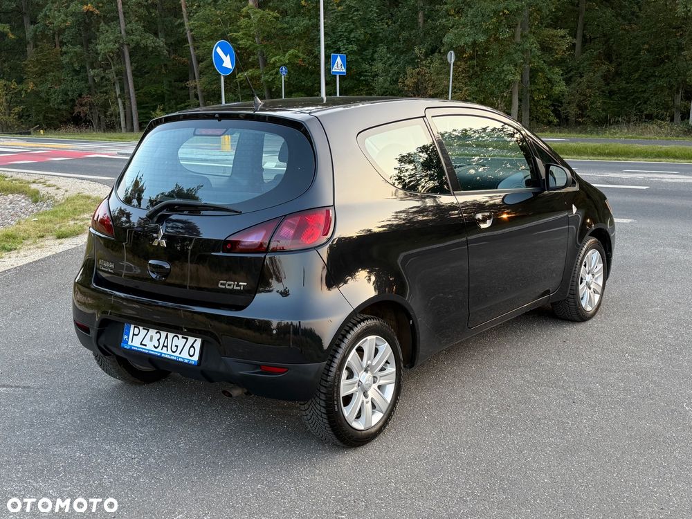 Mitsubishi Colt - 6