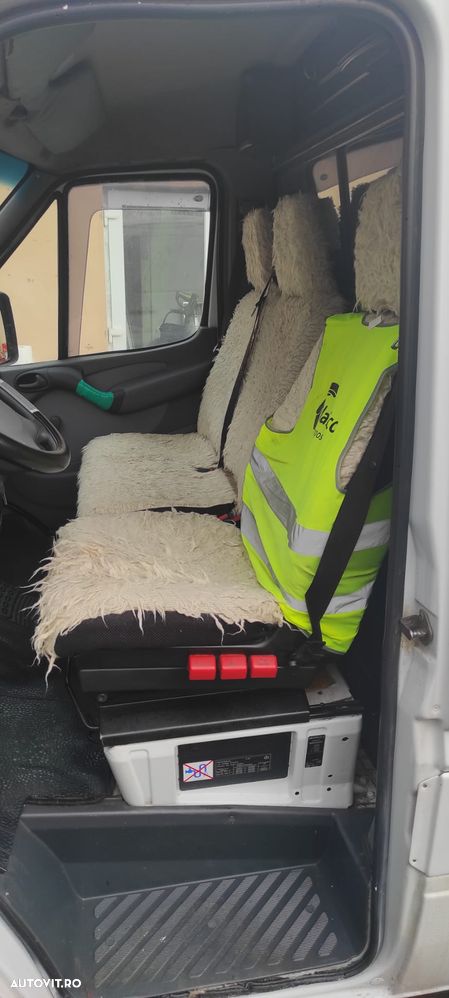 Mercedes-Benz Sprinter - 8