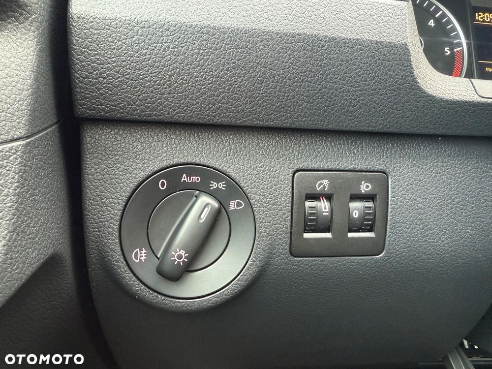 Volkswagen Caddy Maxi 2.0 TDI - 19