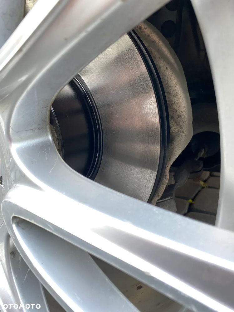 BMW Seria 3 328i Luxury Line - 13