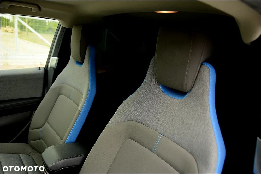BMW i3 (60 Ah) - 18