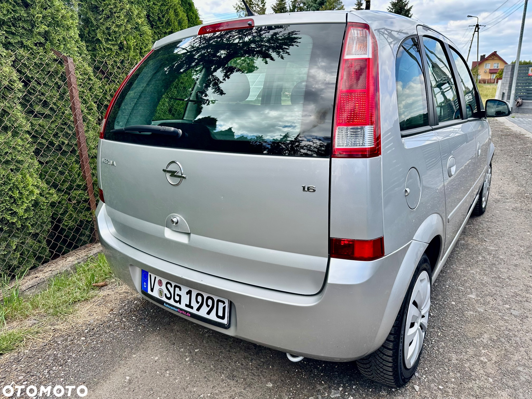 Opel Meriva 1.6 16V Easytronic (Essentia) - 3