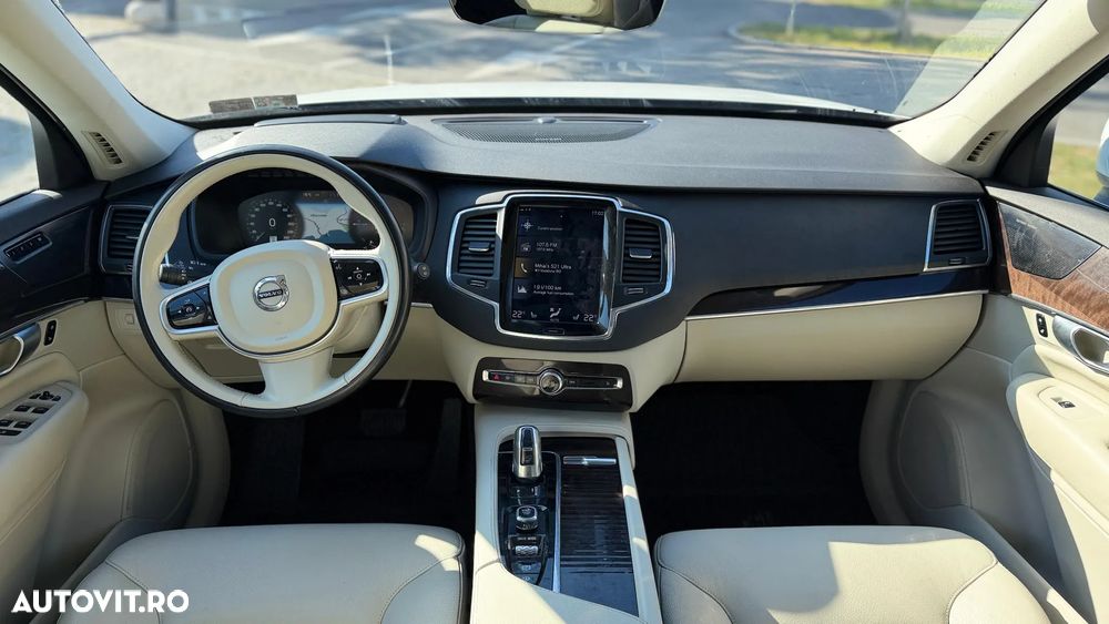 Volvo XC 90 T8 AWD Recharge Geartronic Inscription Edition - 8