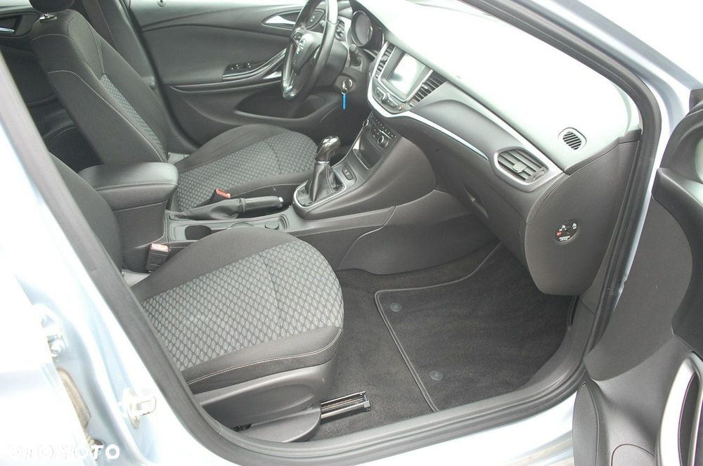 Opel Astra - 7