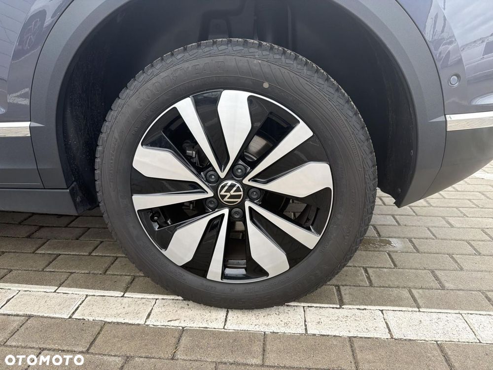 Volkswagen T-Roc - 19