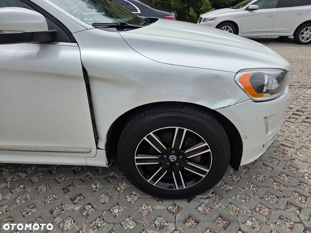 Volvo XC 60 T5 AWD Summum - 22