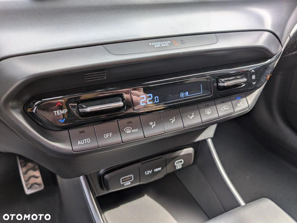 Hyundai Bayon 1.0 T-GDI Smart DCT - 24