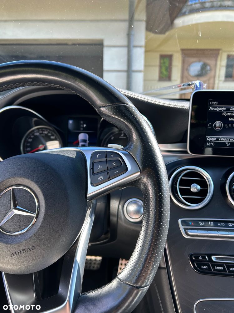 Mercedes-Benz GLC - 23