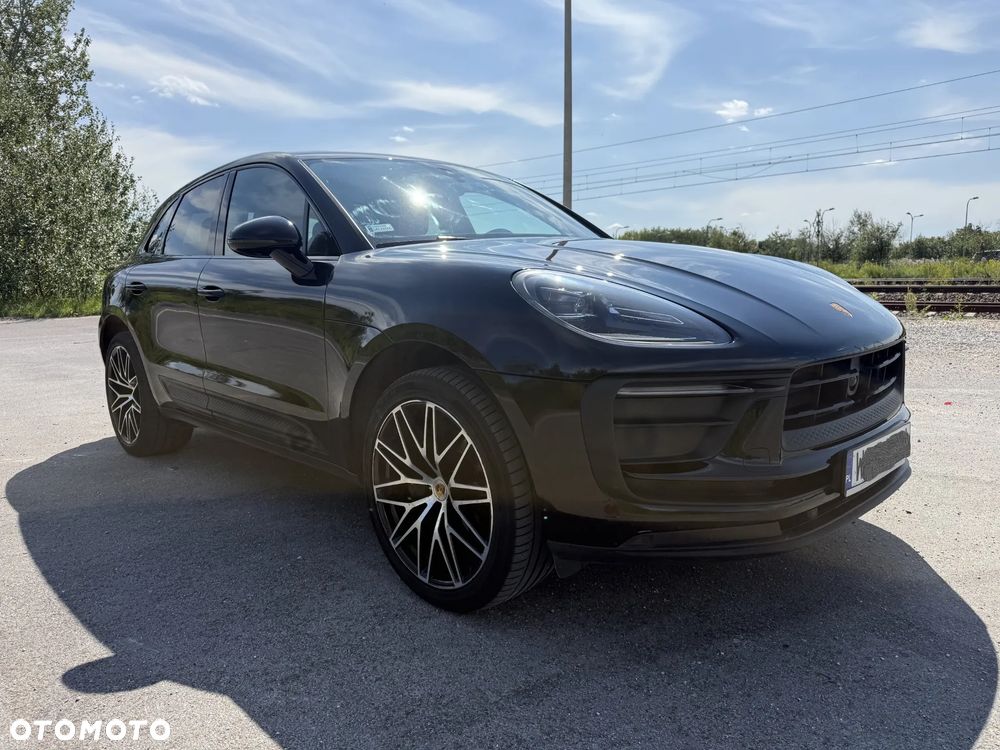 Porsche Macan Standard - 25